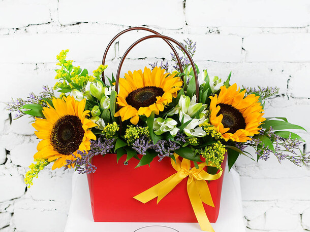 Композиция солнечная полянка, артикул F1150408 - 3981 рублей, доставка по городу. Flawery - доставка цветов