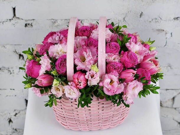 Композиция розовое шампанское, артикул F1151032 - 4990 рублей, доставка по городу. Flawery - доставка цветов