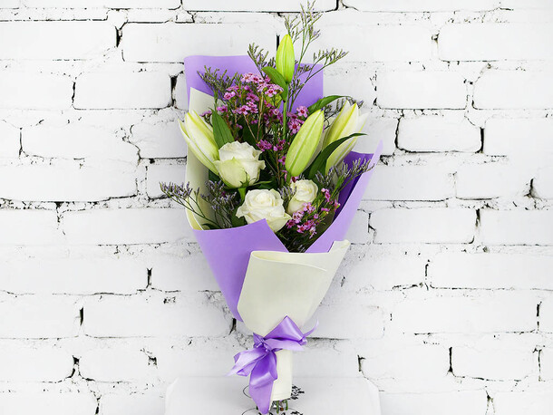 Букет грация, артикул F1152948 - 2390 рублей, доставка по городу. Flawery - доставка цветов