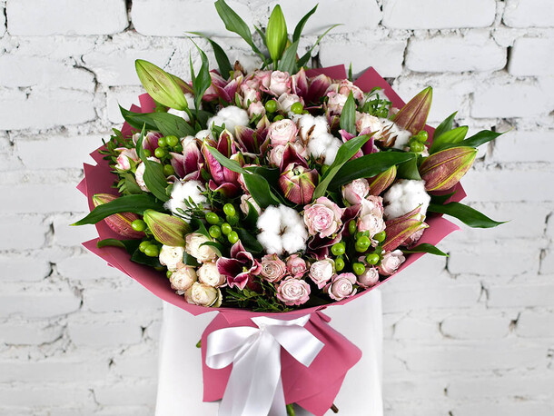 Букет роскошь, артикул F1157351 - 14289 рублей, доставка по городу. Flawery - доставка цветов