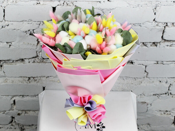 Букет радуга, артикул F1187448 - 4169 рублей, доставка по городу. Flawery - доставка цветов