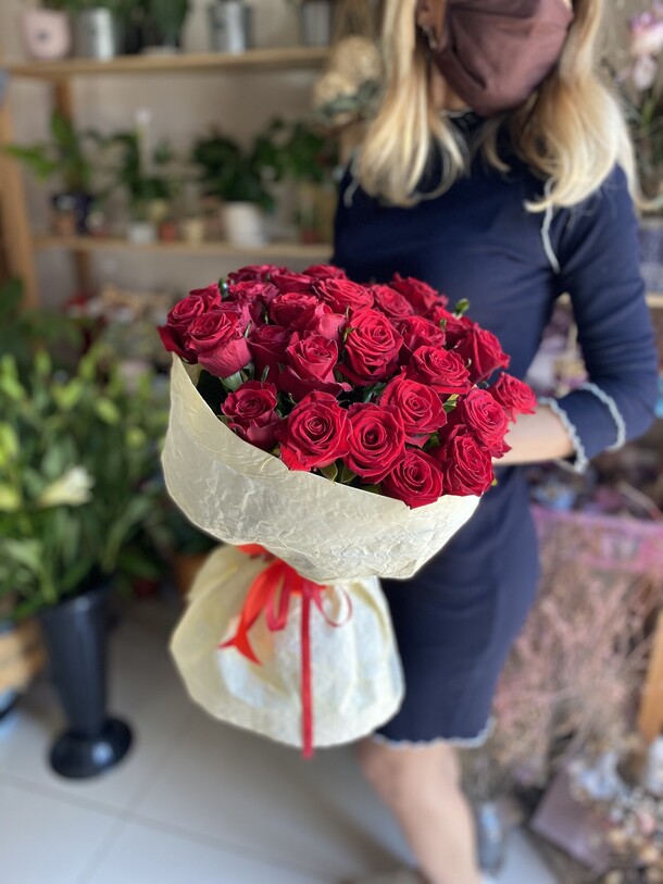 Классика, артикул F86911 - 5500 рублей, доставка по городу. Flawery - доставка цветов