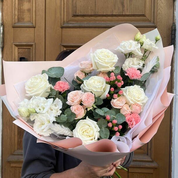 Вихрь чувства, артикул F1342154 - 13690 рублей, доставка по городу. Flawery - доставка цветов