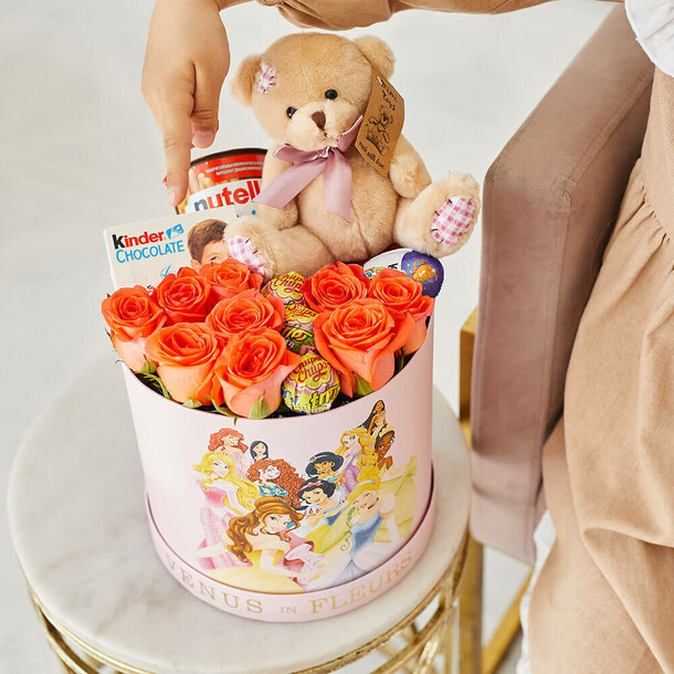 Детский букет № 21, артикул F1322685 - 8090 рублей, доставка по городу. Flawery - доставка цветов