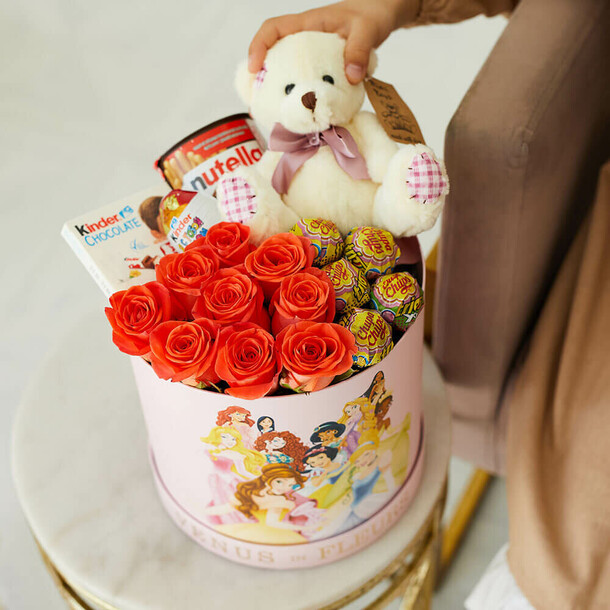 Детский букет № 8, артикул F1322749 - 8390 рублей, доставка по городу. Flawery - доставка цветов