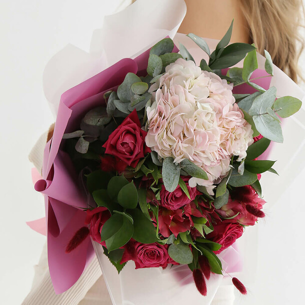 Авторский букет №17 - 21 шт., артикул F1325353 - 7590 рублей, доставка по городу. Flawery - доставка цветов