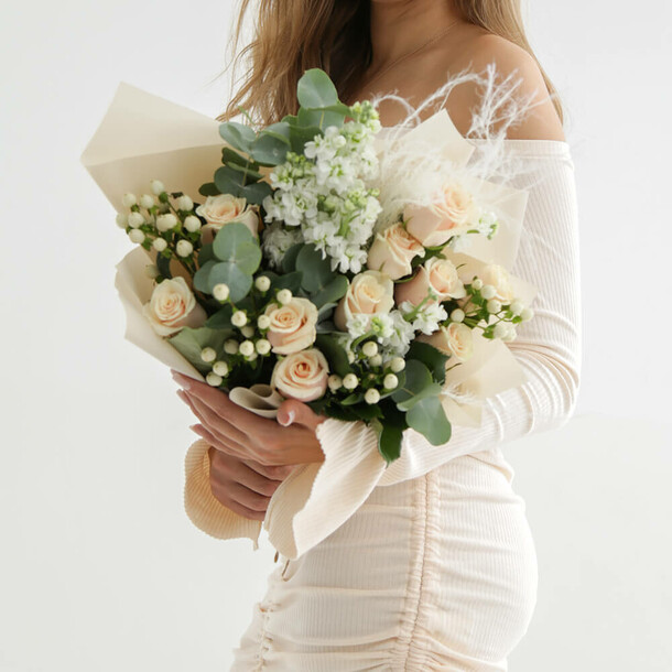 Авторский букет №26 - 29 шт., артикул F1325363 - 12890 рублей, доставка по городу. Flawery - доставка цветов