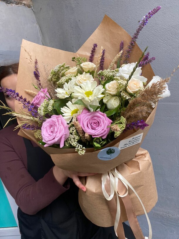 Полевой красавец, артикул F1197845 - 4000 рублей, доставка по городу. Flawery - доставка цветов