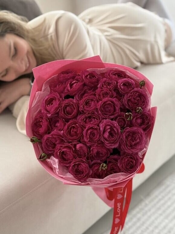 Малиновый бум, артикул F1379110 - 5864 рублей, доставка по городу. Flawery - доставка цветов