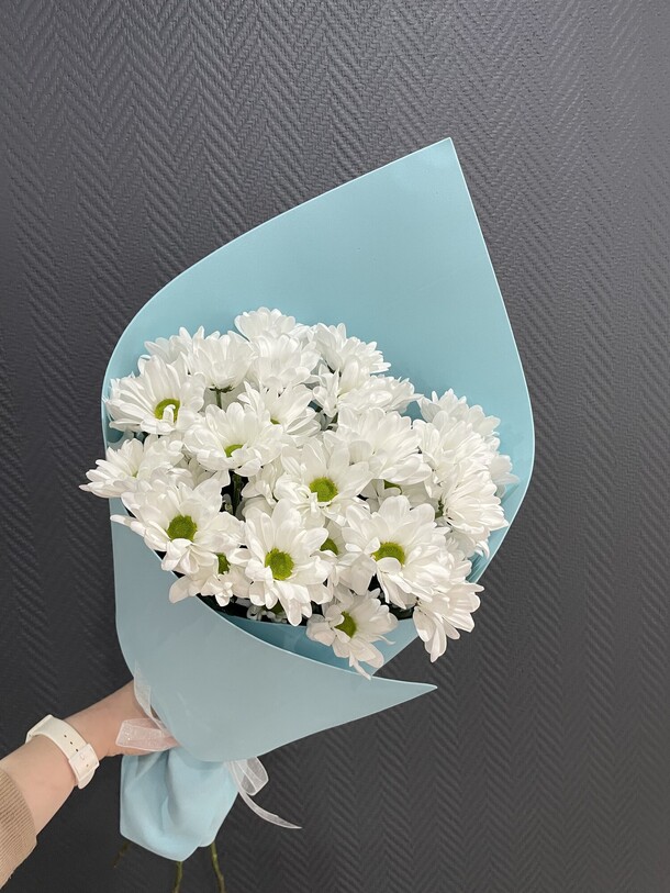 Конверт с ромашкой, артикул F1379480 - 2750 рублей, доставка по городу. Flawery - доставка цветов