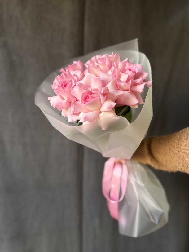 Букет из французских роз, артикул F1534415 - 3200 рублей, доставка по городу. Flawery - доставка цветов