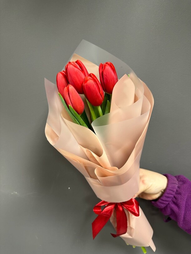 ✅8 марта, артикул F1258767 - 2150 рублей, доставка по городу. Flawery - доставка цветов