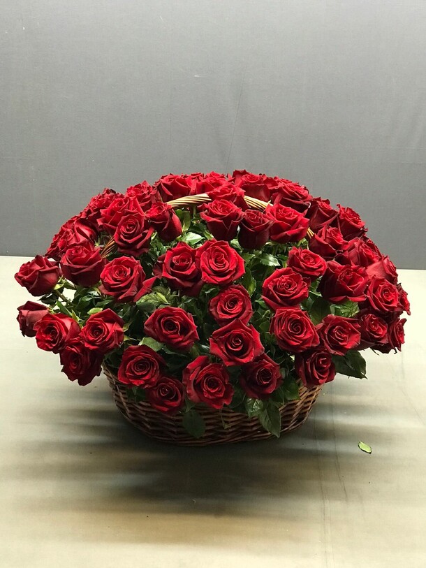 Малая вселенная, артикул F1320009 - 26390 рублей, доставка по городу. Flawery - доставка цветов