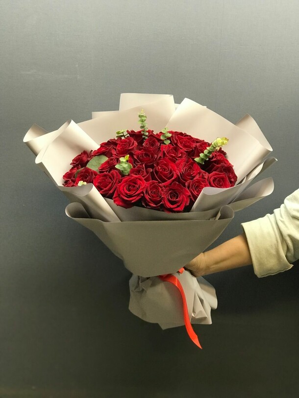 Купидон, артикул F1413701 - 11510 рублей, доставка по городу. Flawery - доставка цветов