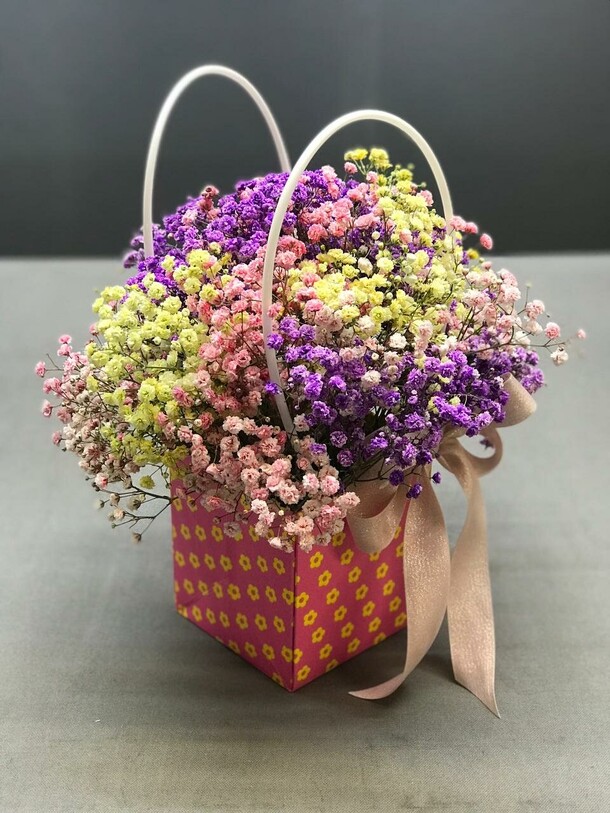 Шипучее счастье, артикул F1458335 - 2662 рублей, доставка по городу. Flawery - доставка цветов