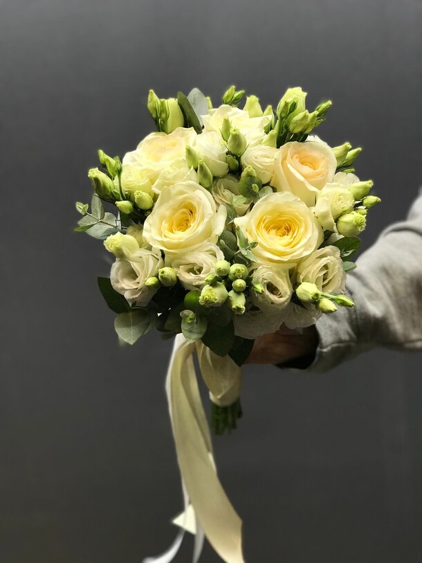 Белое безмолвие, артикул F1476341 - 5110 рублей, доставка по городу. Flawery - доставка цветов