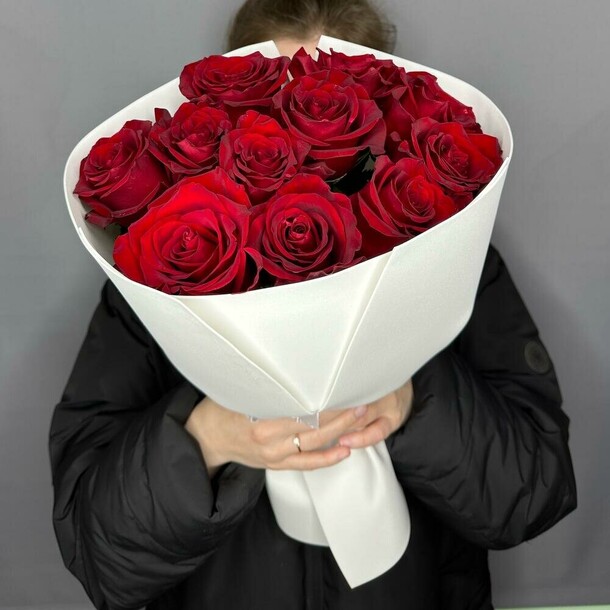 Букет 15 роз, артикул F1262943 - 7599 рублей, доставка по городу. Flawery - доставка цветов