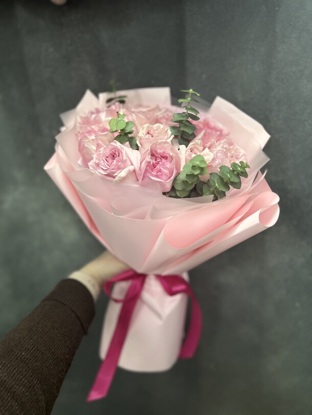 Букет нежных эквадорских роз, артикул F1520826 - 3590 рублей, доставка по городу. Flawery - доставка цветов