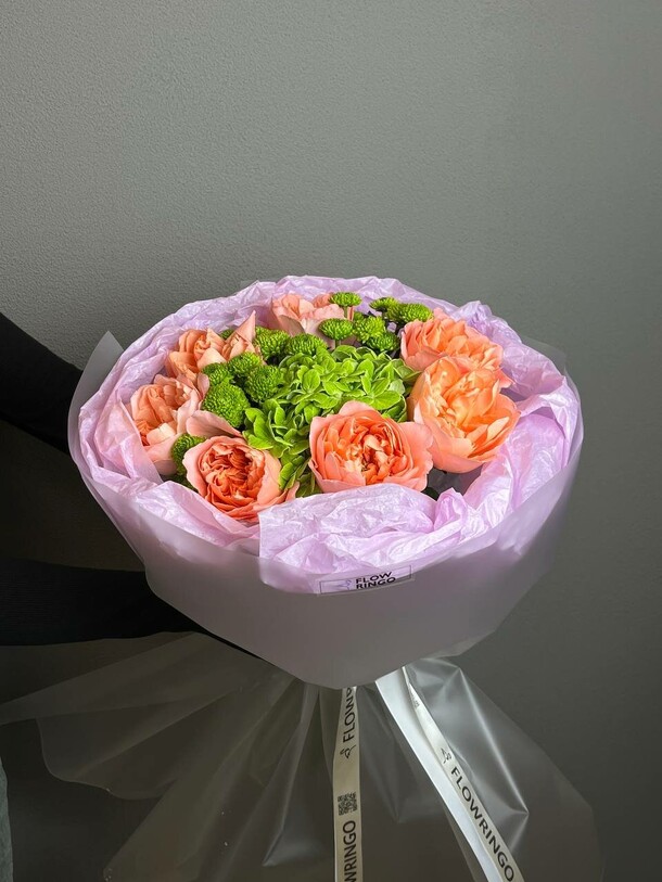 Букет blissful  арт 8114, артикул F1521145 - 6180 рублей, доставка по городу. Flawery - доставка цветов