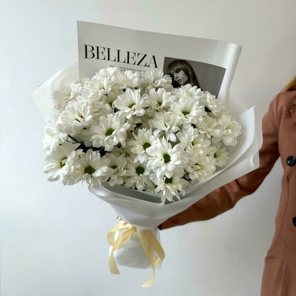 Букет ромашковой хризантемы, артикул F1525183 - 4990 рублей, доставка по городу. Flawery - доставка цветов