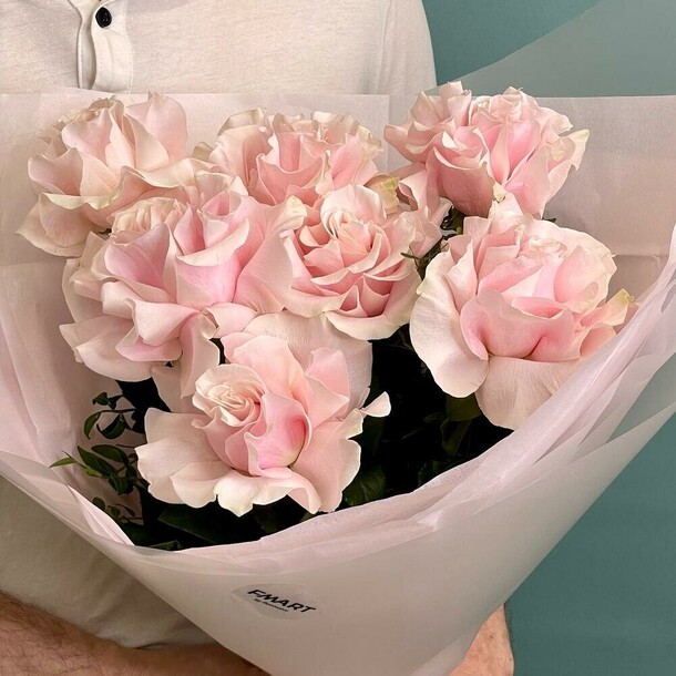 «pretty in pink» букет из французской розы, артикул F1250243 - 5748 рублей, доставка по городу. Flawery - доставка цветов