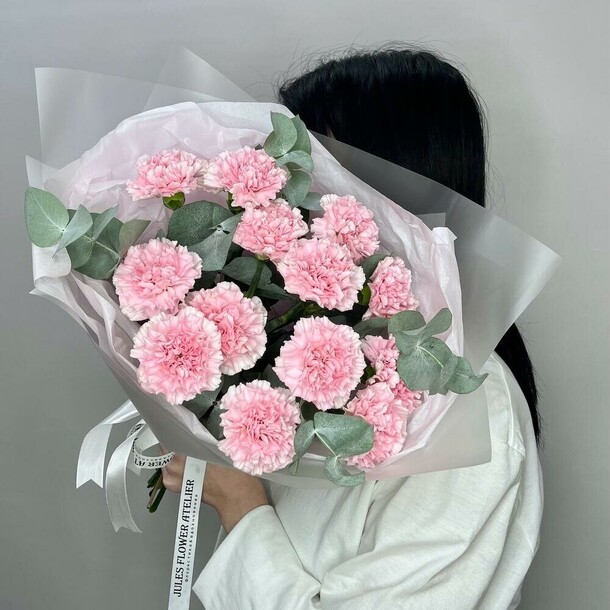 Букет из диантусов «сладкая вата», артикул F1345073 - 6785 рублей, доставка по городу. Flawery - доставка цветов