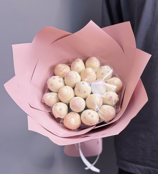 Букет клубники в шоколаде honeymoon, артикул F1535860 - 2484 рублей, доставка по городу. Flawery - доставка цветов