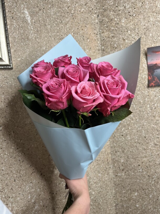 9 розовых роз, артикул F1226610 - 5440 рублей, доставка по городу. Flawery - доставка цветов