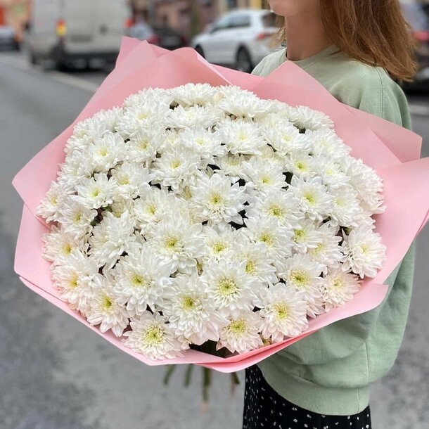 15 кустовых хризантем, артикул F1245462 - 10890 рублей, доставка по городу. Flawery - доставка цветов