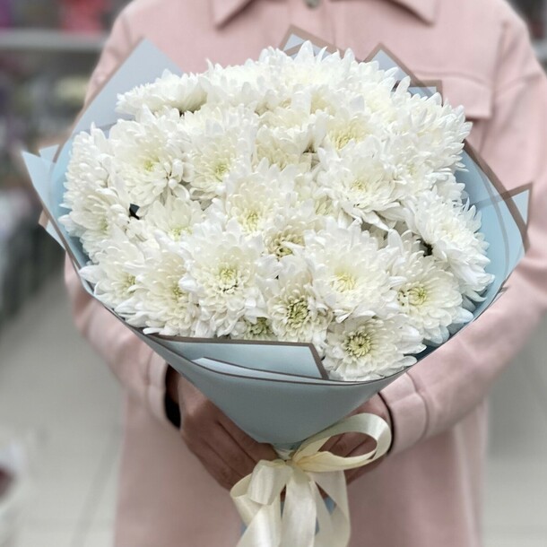 9 кустовых хризантем, артикул F1245464 - 7040 рублей, доставка по городу. Flawery - доставка цветов