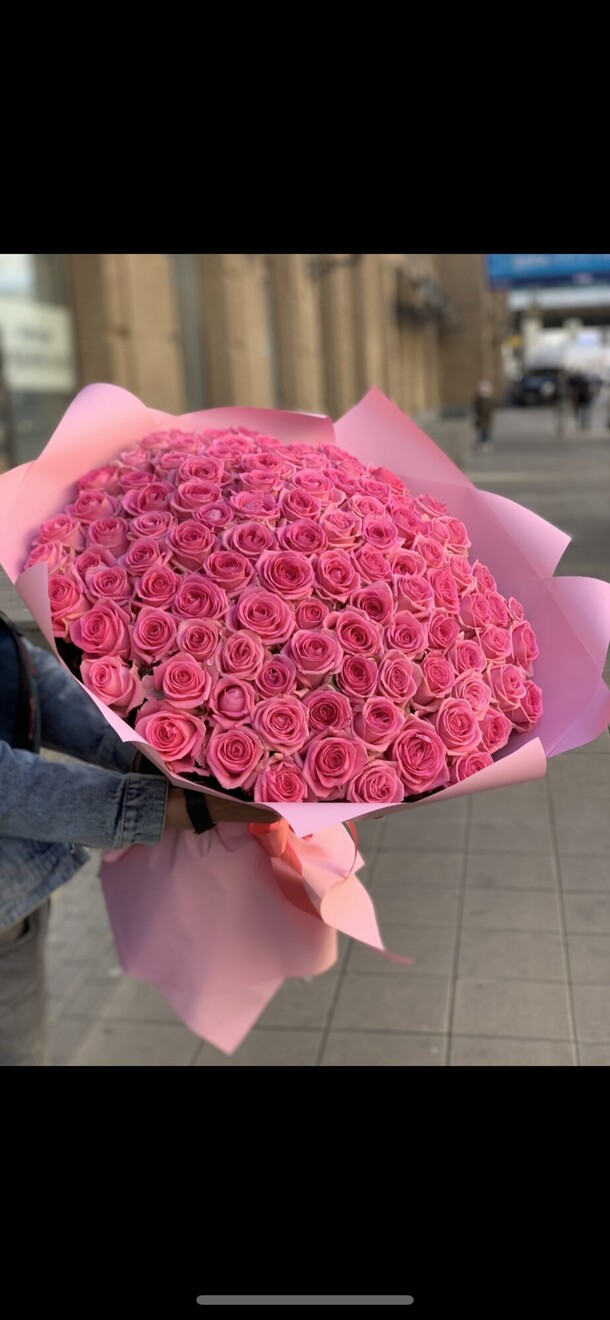 101 роза, артикул F1204236 - 35367 рублей, доставка по городу. Flawery - доставка цветов