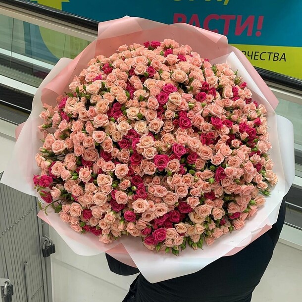 Шикарный букет), артикул F1140332 - 79250 рублей, доставка по городу. Flawery - доставка цветов