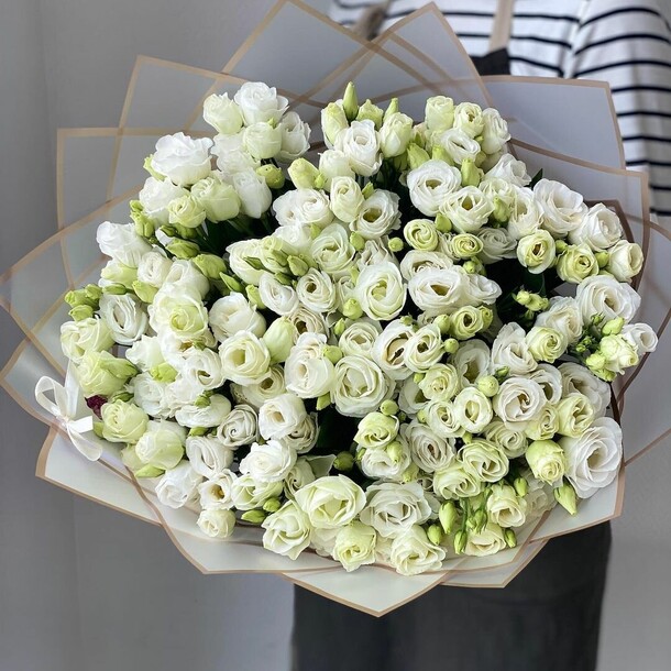 Нежный букетик💮, артикул F1140341 - 22702 рублей, доставка по городу. Flawery - доставка цветов