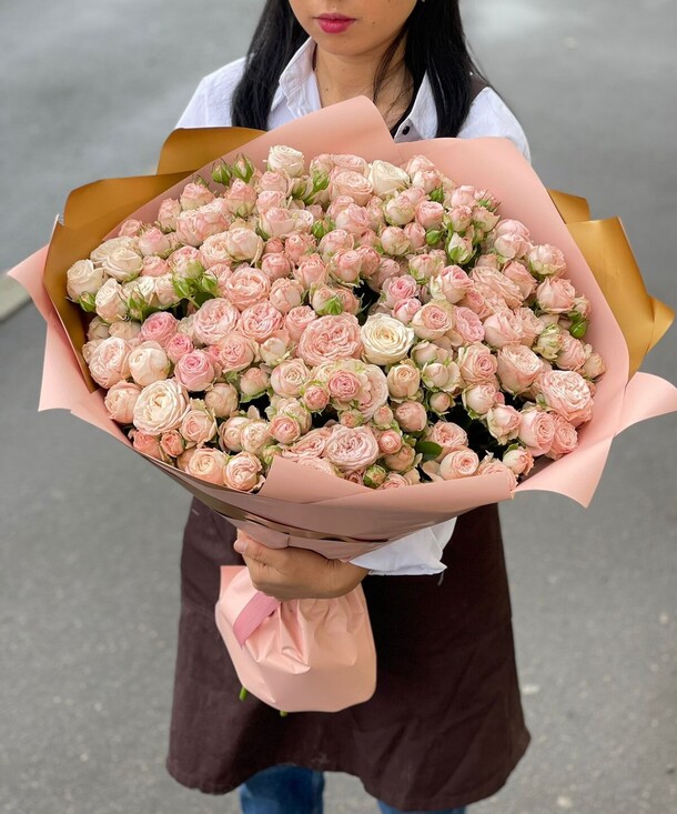 Мадам бомбастик, артикул F1141219 - 53164 рублей, доставка по городу. Flawery - доставка цветов