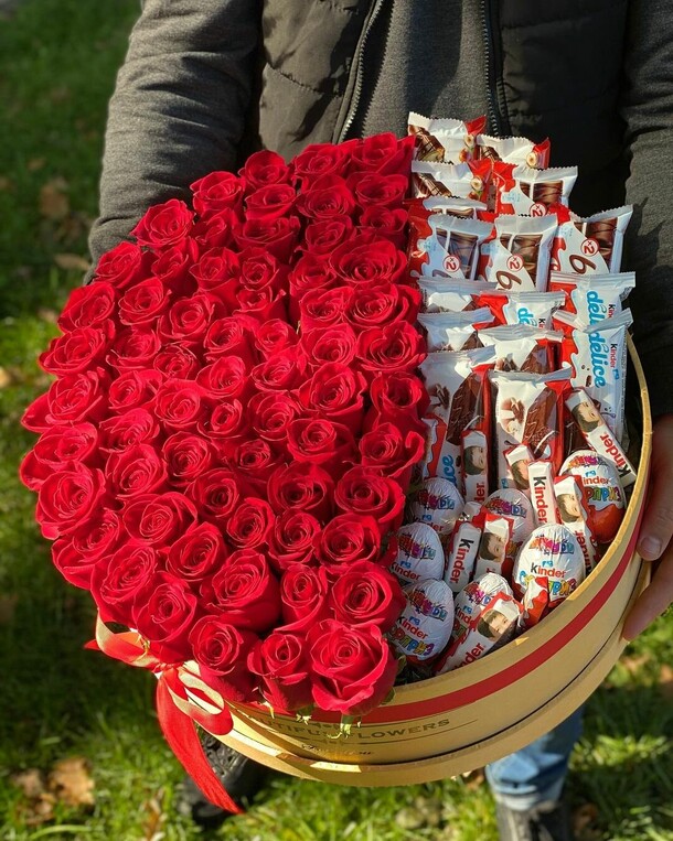 Сюрприз🎁, артикул F1147095 - 39424 рублей, доставка по городу. Flawery - доставка цветов