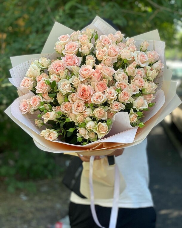 Кустовая свит сара💮, артикул F1147310 - 34180 рублей, доставка по городу. Flawery - доставка цветов