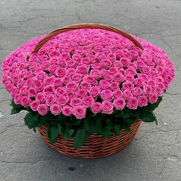 Букет из 301 🌹, артикул F1147362 - 103615 рублей, доставка по городу. Flawery - доставка цветов