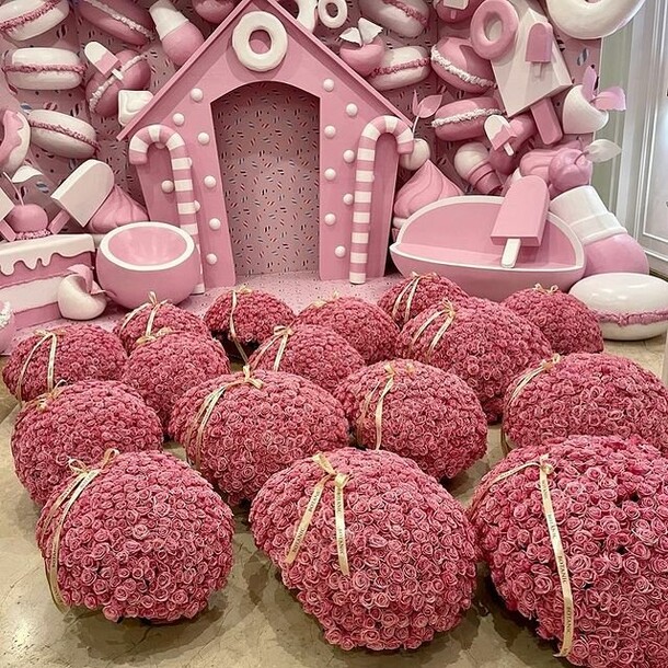 День уважения, артикул F1152842 - 3037998 рублей, доставка по городу. Flawery - доставка цветов