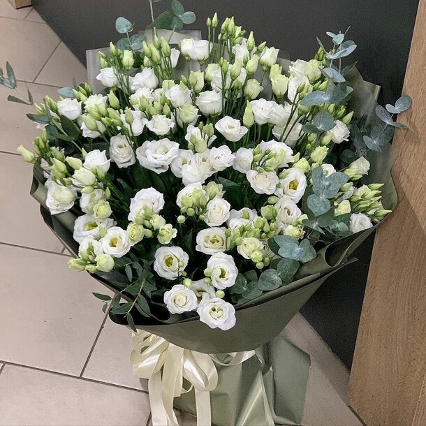 Весенние ночи, артикул F1158949 - 23108 рублей, доставка по городу. Flawery - доставка цветов