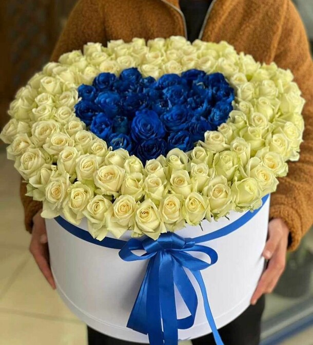 Сердце, артикул F1163209 - 82943 рублей, доставка по городу. Flawery - доставка цветов