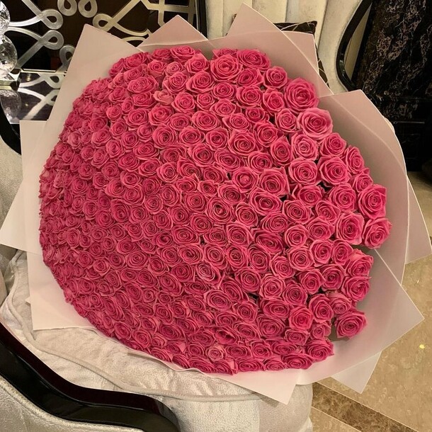 Роза аква, артикул F1163217 - 48990 рублей, доставка по городу. Flawery - доставка цветов