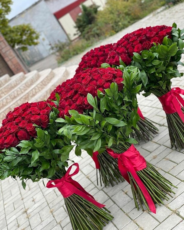 Бесконечная радость, артикул F1165164 - 873426 рублей, доставка по городу. Flawery - доставка цветов