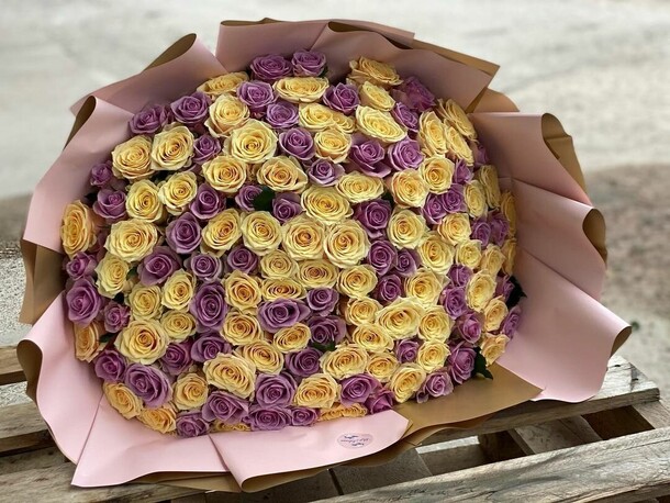 Серенада, артикул F1165176 - 56958 рублей, доставка по городу. Flawery - доставка цветов