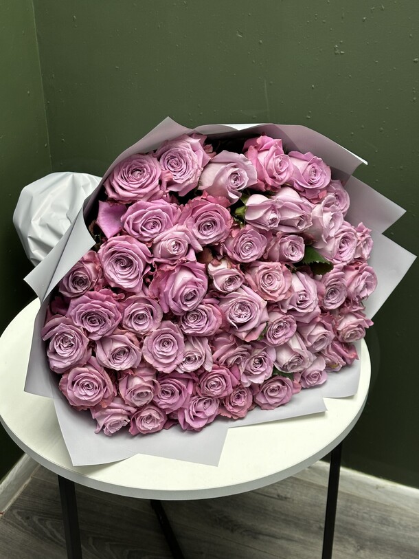 Букет из роз маритим, артикул F1239760 - 25394 рублей, доставка по городу. Flawery - доставка цветов