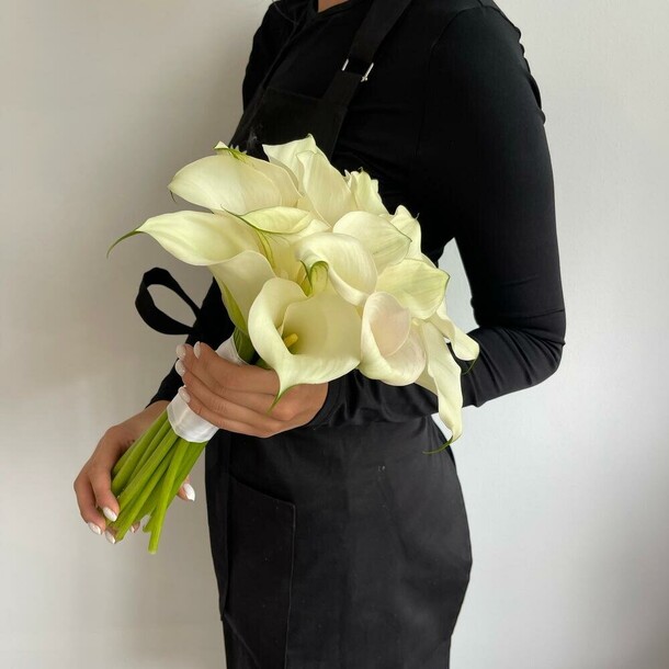 Букет невесты, артикул F1148831 - 9000 рублей, доставка по городу. Flawery - доставка цветов