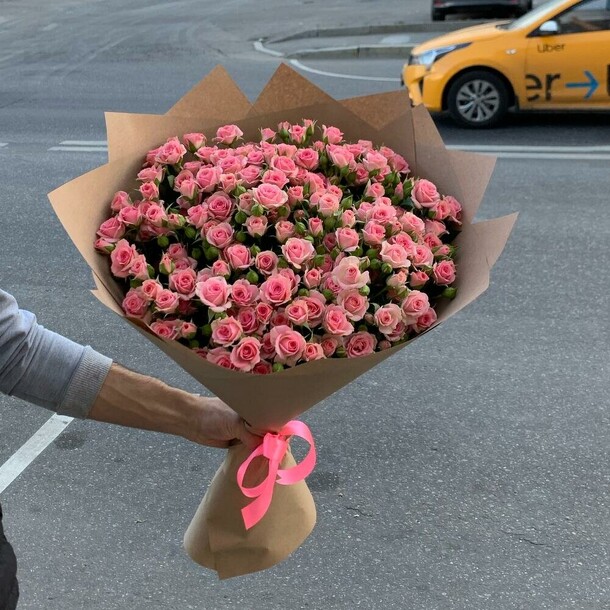 Кустовые розы, артикул F1166343 - 27866 рублей, доставка по городу. Flawery - доставка цветов