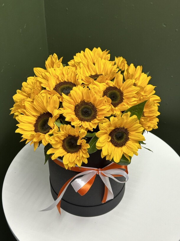Солнышко 🌞, артикул F1226331 - 16078 рублей, доставка по городу. Flawery - доставка цветов