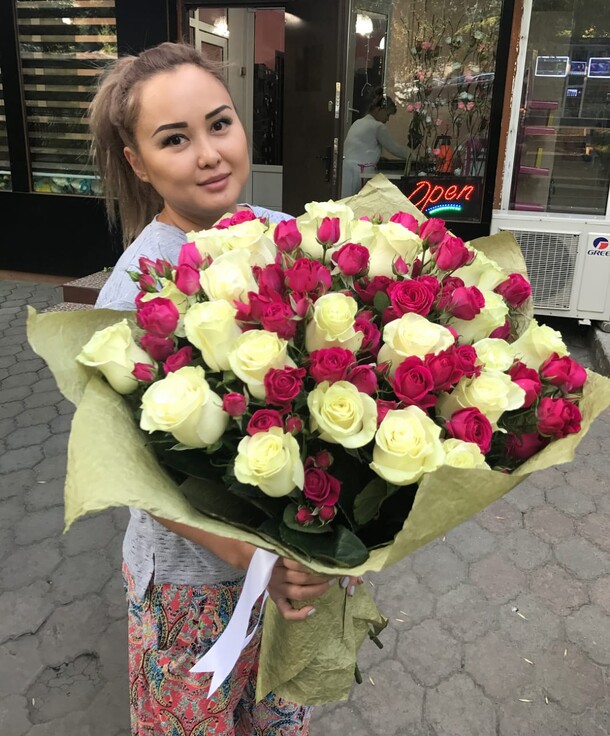 Принцесса, артикул F1445481 - 31083 рублей, доставка по городу. Flawery - доставка цветов