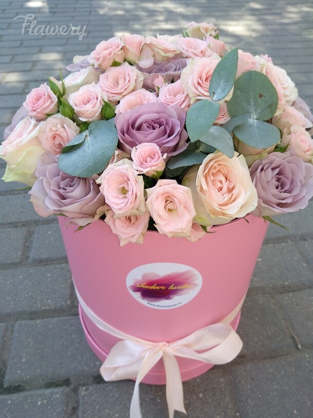 Букет №38, артикул F21239 - 20749 рублей, доставка по городу. Flawery - доставка цветов