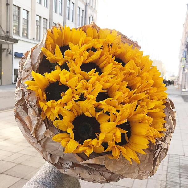Солнечные подсолнухи, артикул F49717 - 14148 рублей, доставка по городу. Flawery - доставка цветов